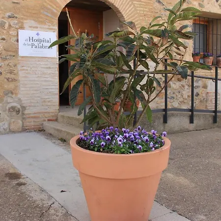 בית כפרי Hospital De Palabras Torrelles