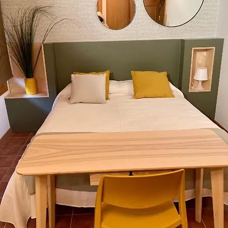 Hospital De Palabras בית כפרי *